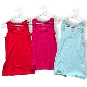 Faded Glory Tank Tops With Lace. Lot of 3